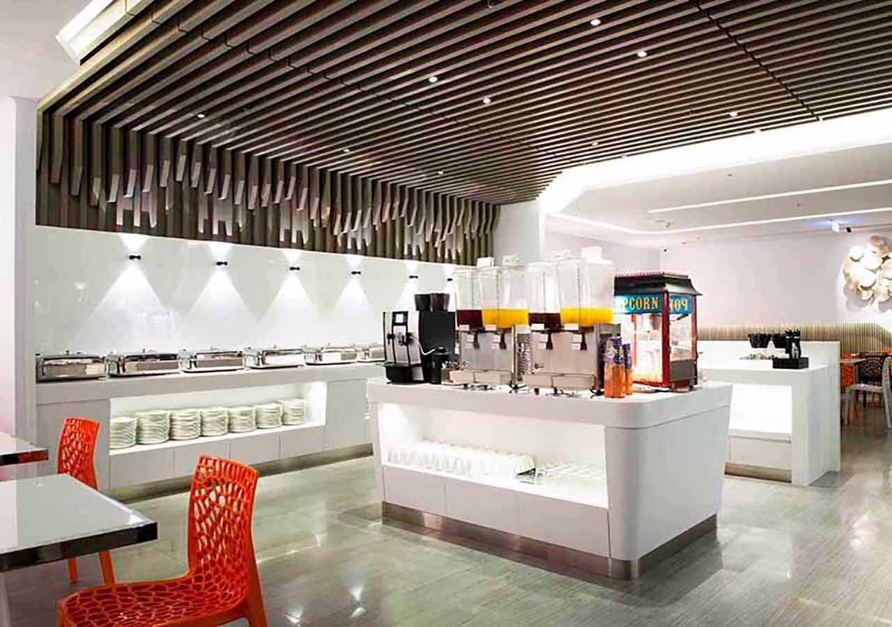 Royal Hotel Group- Central Park Branch Kaohsiung Exterior foto
