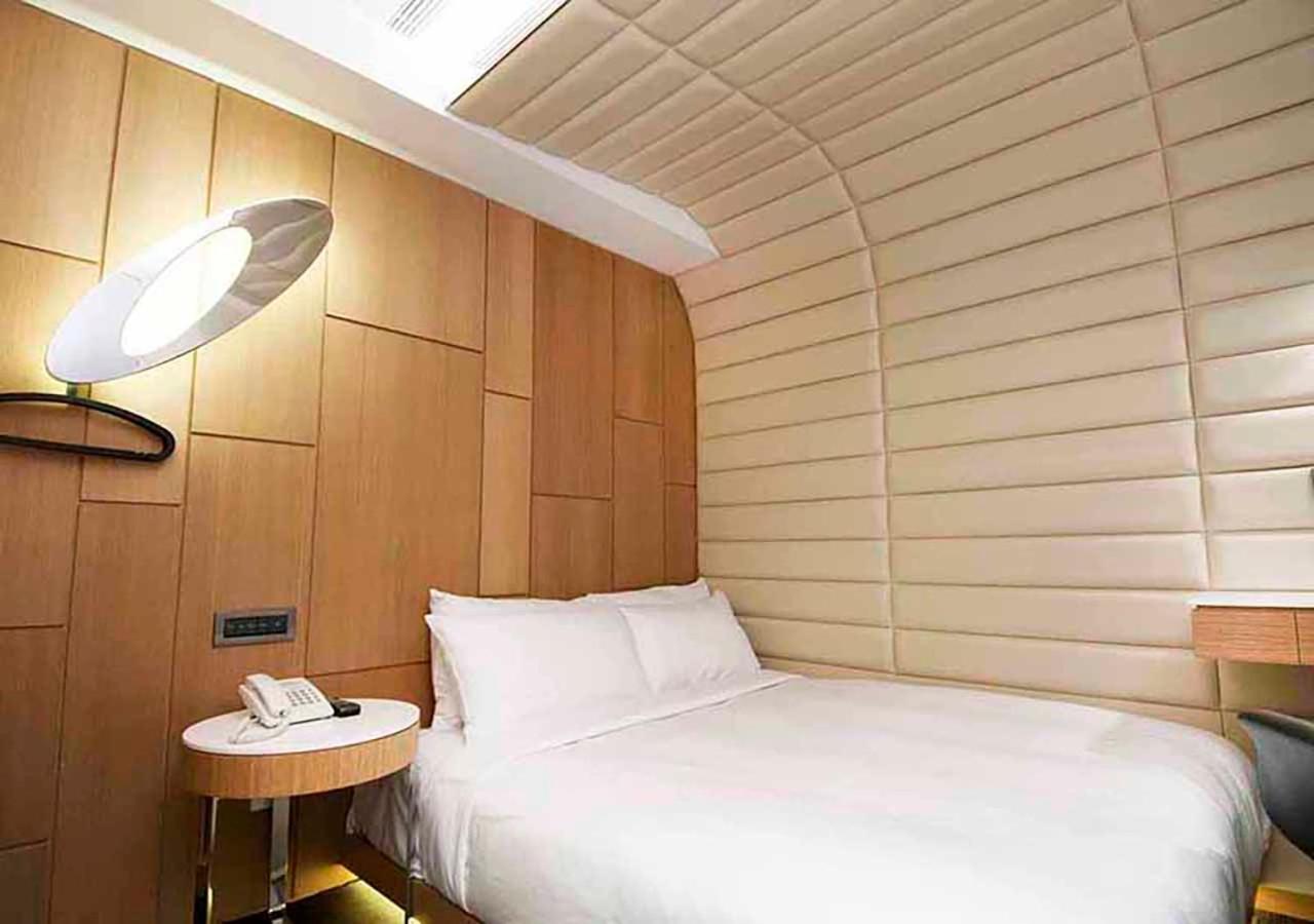 Royal Hotel Group- Central Park Branch Kaohsiung Exterior foto